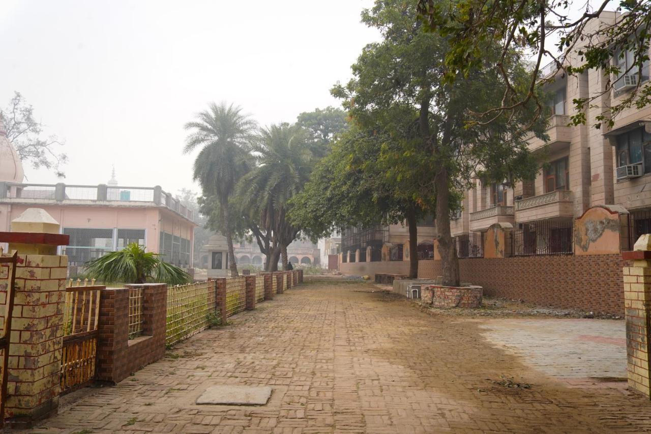 Shree Krishna Bhakti Ashram Hotel Vrindāvan Buitenkant foto