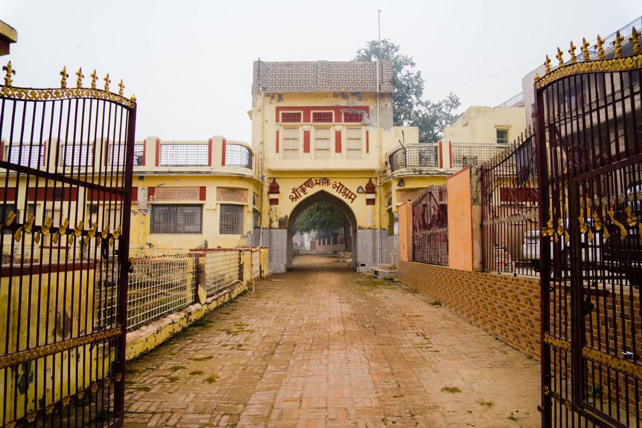 Shree Krishna Bhakti Ashram Hotel Vrindāvan Buitenkant foto