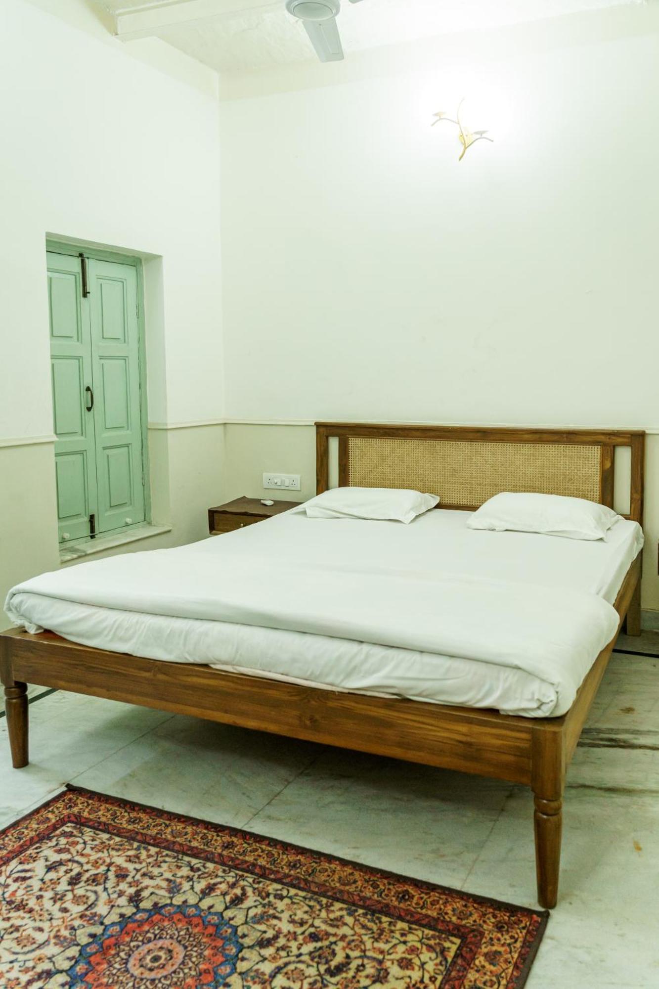 Shree Krishna Bhakti Ashram Hotel Vrindāvan Buitenkant foto